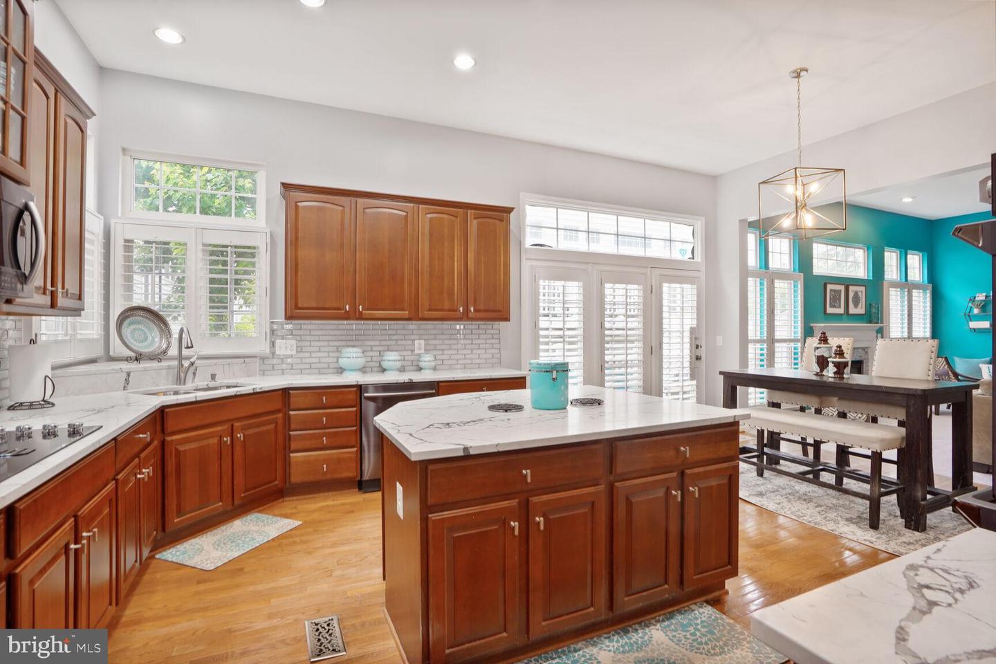 9138 LAKE PARCEL, FORT BELVOIR, Virginia 22060, 4 Bedrooms Bedrooms, ,4 BathroomsBathrooms,Residential,For sale,9138 LAKE PARCEL,VAFX2238776 MLS # VAFX2238776