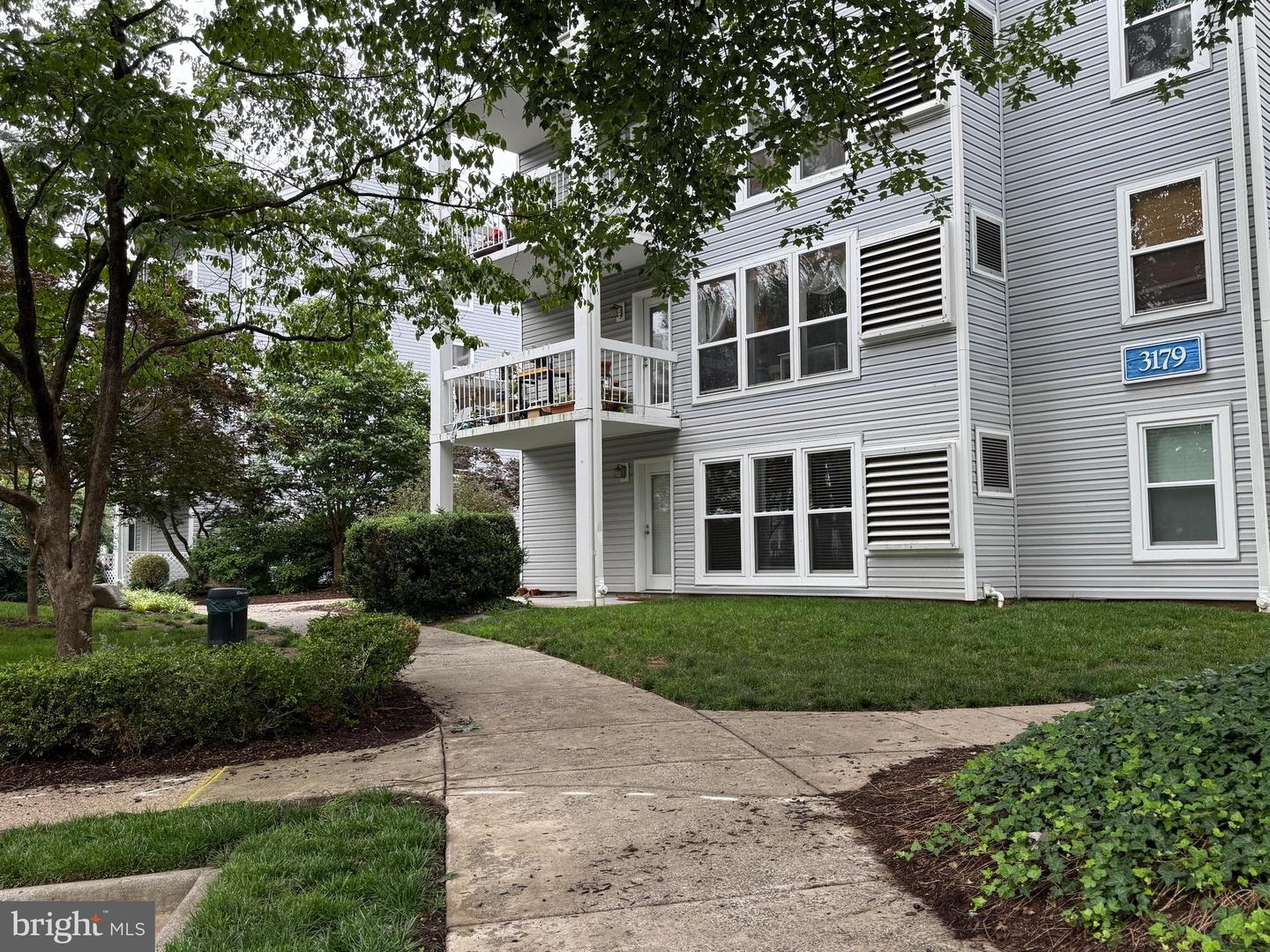 3179 SUMMIT SQUARE DR #2-B5, OAKTON, Virginia 22124, 1 Bedroom Bedrooms, ,1 BathroomBathrooms,Residential,For sale,3179 SUMMIT SQUARE DR #2-B5,VAFX2247136 MLS # VAFX2247136