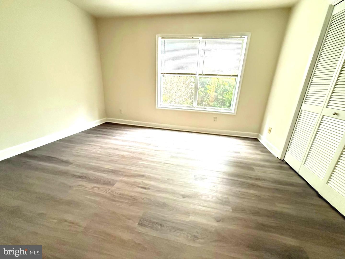 3179 SUMMIT SQUARE DR #2-B5, OAKTON, Virginia 22124, 1 Bedroom Bedrooms, ,1 BathroomBathrooms,Residential,For sale,3179 SUMMIT SQUARE DR #2-B5,VAFX2247136 MLS # VAFX2247136