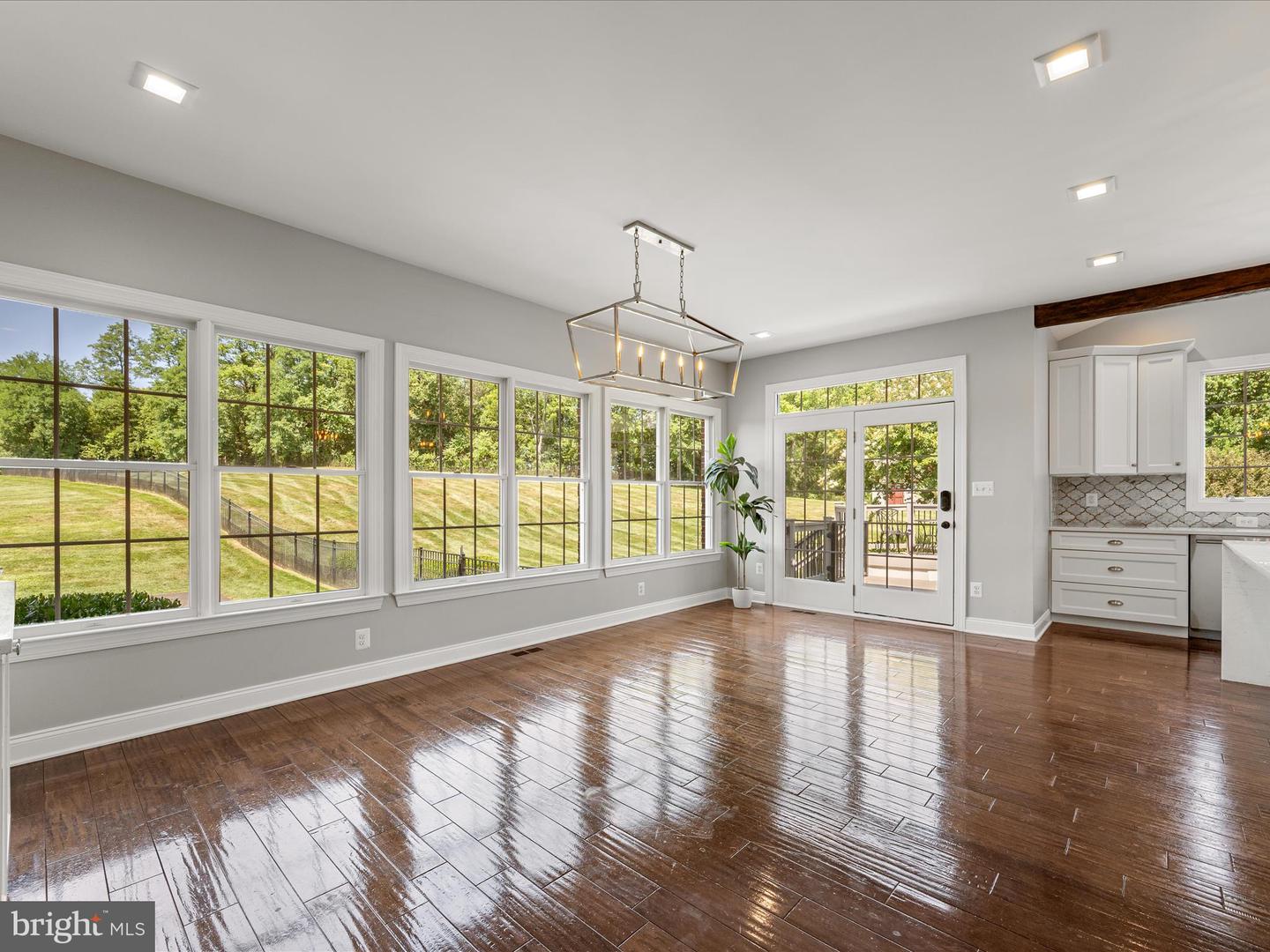 18132 SHENSTONE RUN CT, LEESBURG, Virginia 20175, 4 Bedrooms Bedrooms, ,5 BathroomsBathrooms,Residential,For sale,18132 SHENSTONE RUN CT,VALO2100322 MLS # VALO2100322