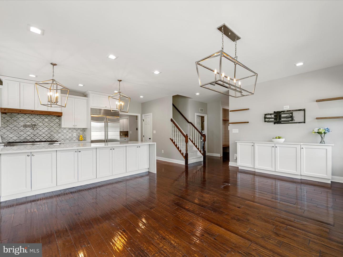 18132 SHENSTONE RUN CT, LEESBURG, Virginia 20175, 4 Bedrooms Bedrooms, ,5 BathroomsBathrooms,Residential,For sale,18132 SHENSTONE RUN CT,VALO2100322 MLS # VALO2100322