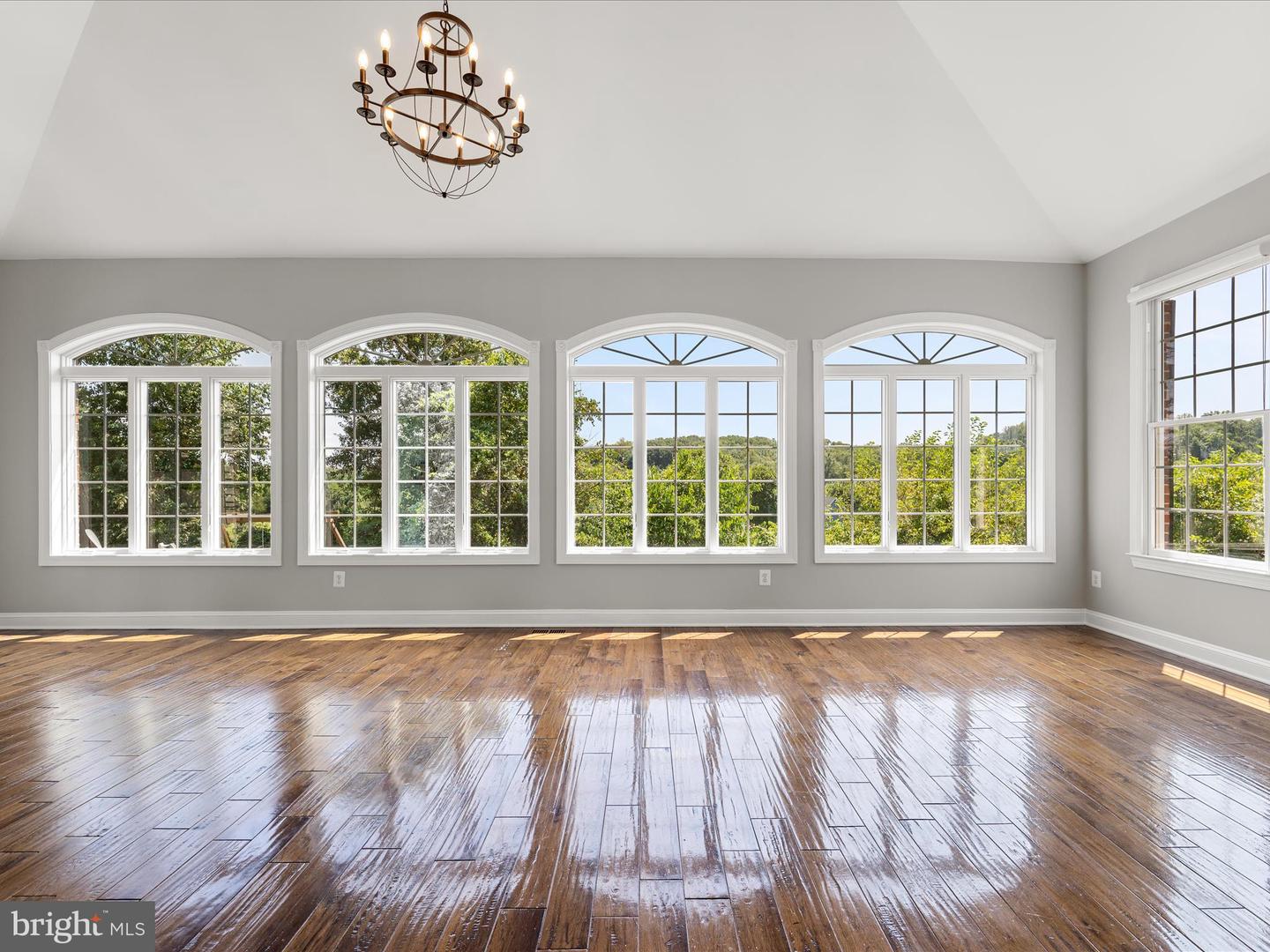 18132 SHENSTONE RUN CT, LEESBURG, Virginia 20175, 4 Bedrooms Bedrooms, ,5 BathroomsBathrooms,Residential,For sale,18132 SHENSTONE RUN CT,VALO2100322 MLS # VALO2100322