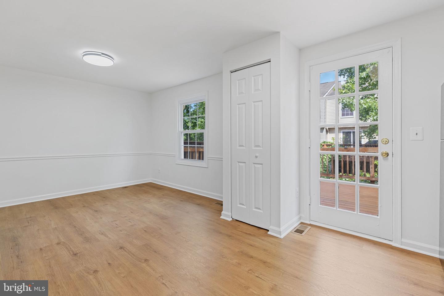 5705 CROATAN CT, CENTREVILLE, Virginia 20120, 3 Bedrooms Bedrooms, ,2 BathroomsBathrooms,Residential,For sale,5705 CROATAN CT,VAFX2255174 MLS # VAFX2255174