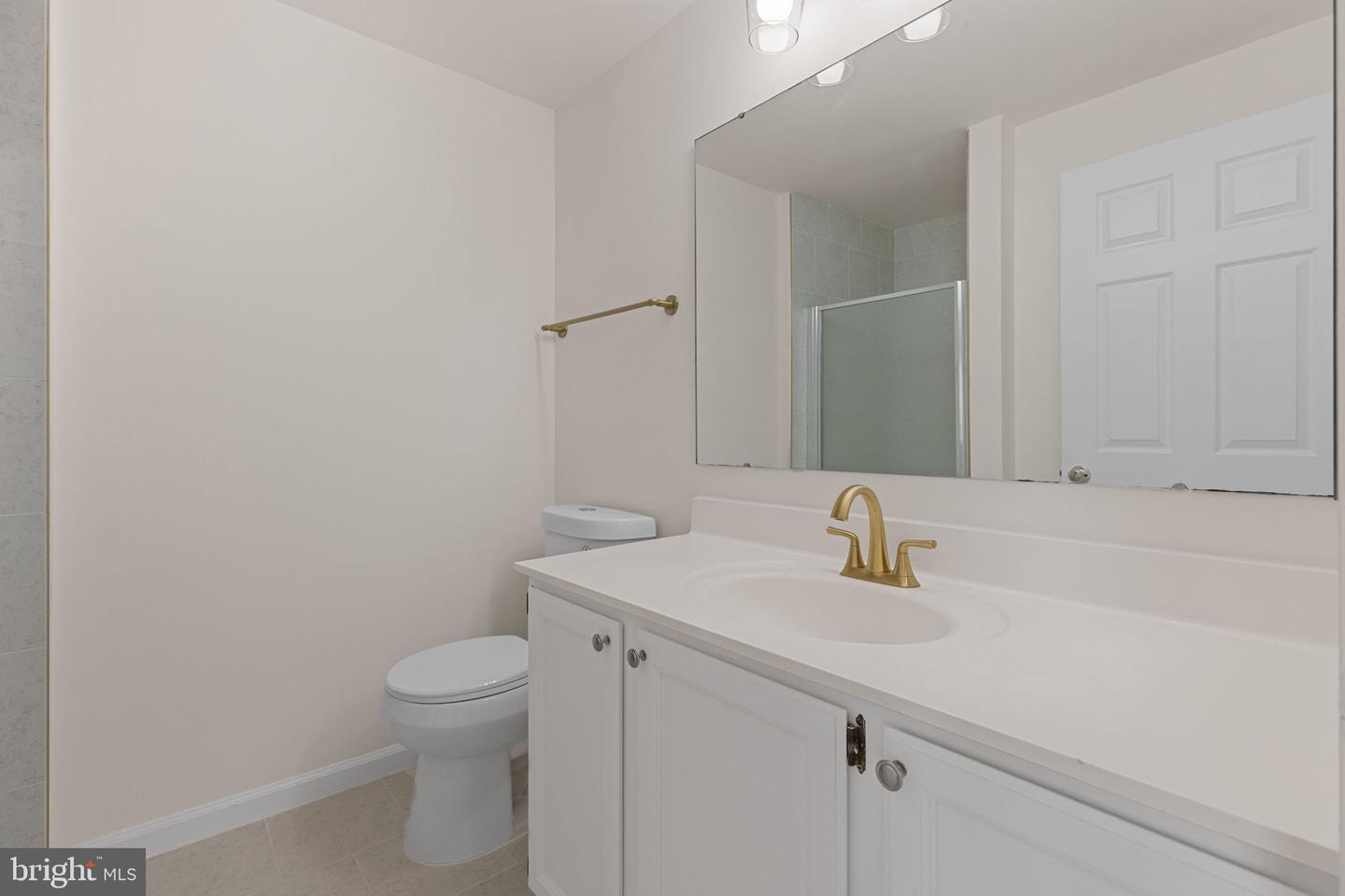 5705 CROATAN CT, CENTREVILLE, Virginia 20120, 3 Bedrooms Bedrooms, ,2 BathroomsBathrooms,Residential,For sale,5705 CROATAN CT,VAFX2255174 MLS # VAFX2255174