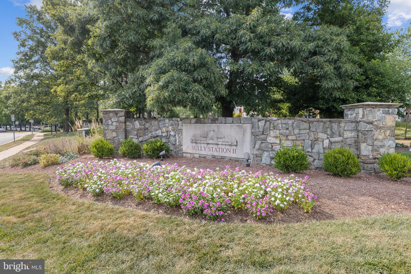 5705 CROATAN CT, CENTREVILLE, Virginia 20120, 3 Bedrooms Bedrooms, ,2 BathroomsBathrooms,Residential,For sale,5705 CROATAN CT,VAFX2255174 MLS # VAFX2255174