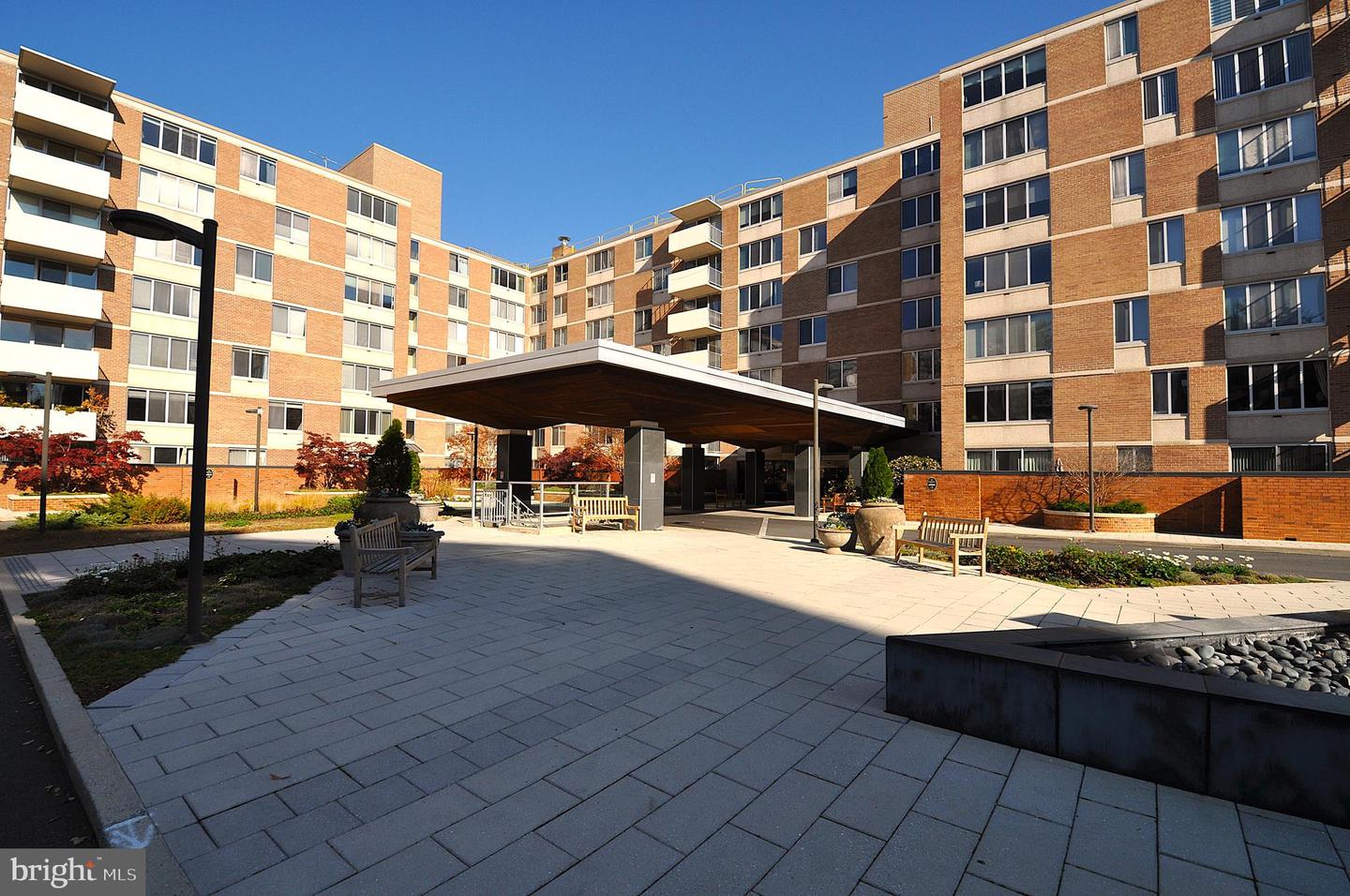 2939 VAN NESS ST NW #421, WASHINGTON, District Of Columbia 20008, 2 Bedrooms Bedrooms, ,2 BathroomsBathrooms,Residential,For sale,2939 VAN NESS ST NW #421,DCDC2211808 MLS # DCDC2211808