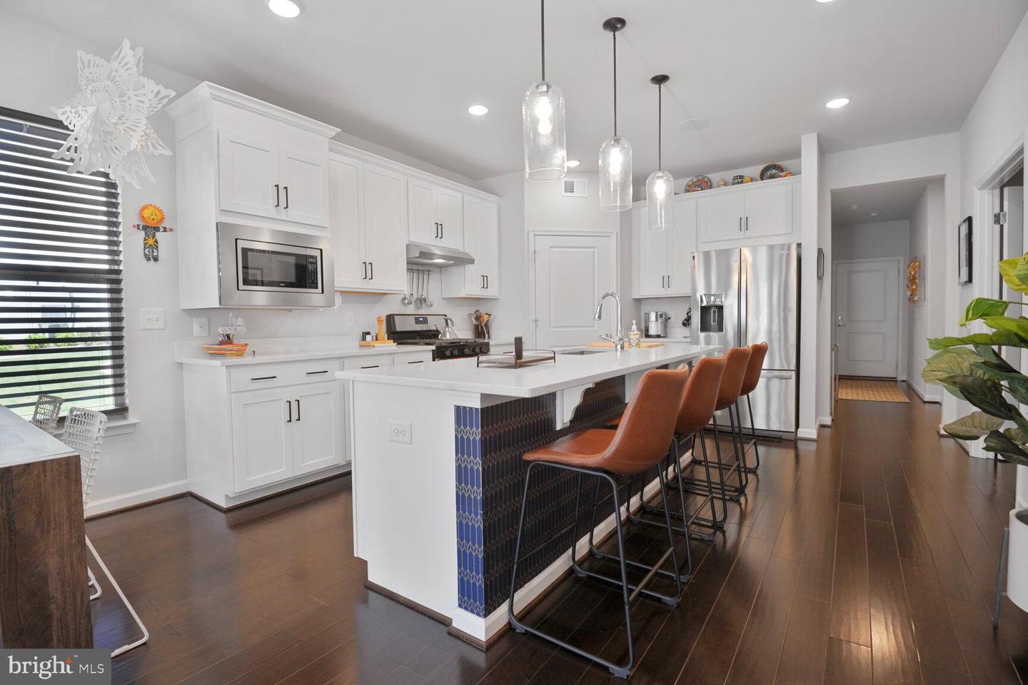 15855 LAVENDER WOODS LN, HAYMARKET, Virginia 20169, 3 Bedrooms Bedrooms, ,3 BathroomsBathrooms,Residential,For sale,15855 LAVENDER WOODS LN,VAPW2100478 MLS # VAPW2100478