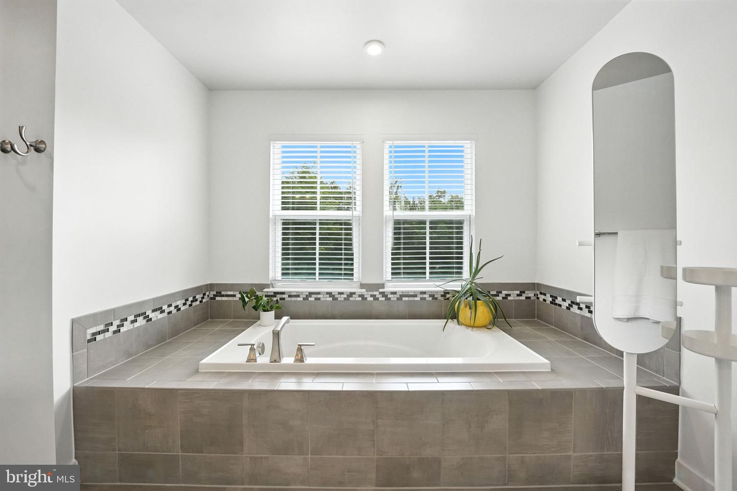 17433 SPRING CRESS DR, DUMFRIES, Virginia 22026, 5 Bedrooms Bedrooms, ,4 BathroomsBathrooms,Residential,For sale,17433 SPRING CRESS DR,VAPW2100690 MLS # VAPW2100690
