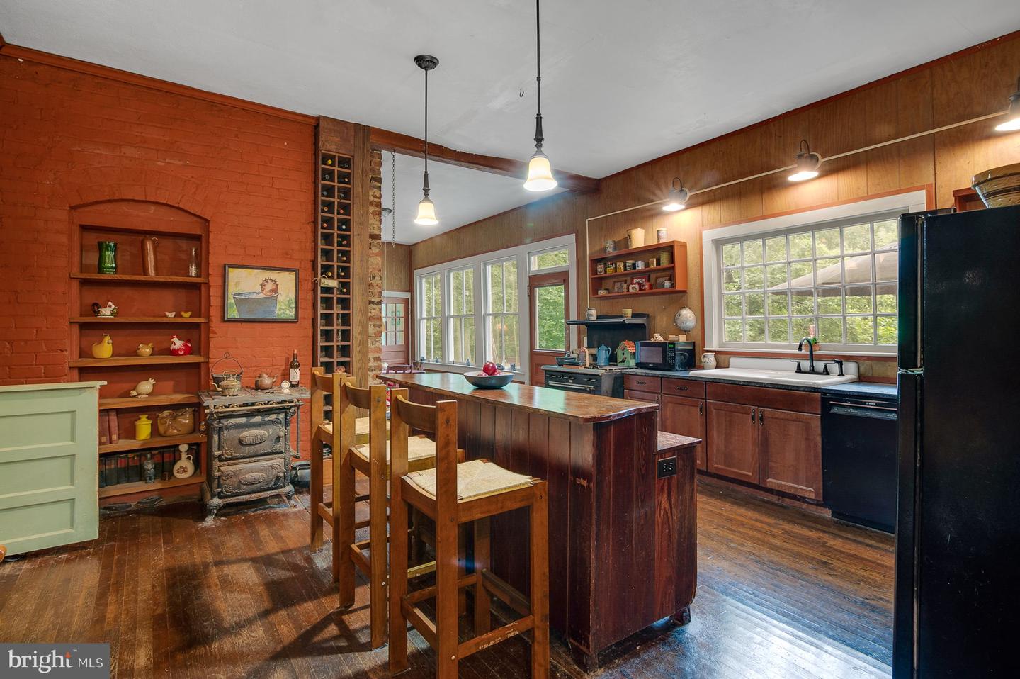 460 PROCTOR ST, DRAKES BRANCH, Virginia 23937, 3 Bedrooms Bedrooms, ,2 BathroomsBathrooms,Residential,For sale,460 PROCTOR ST,VACE2000030 MLS # VACE2000030