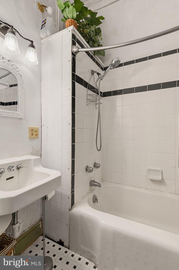 460 PROCTOR ST, DRAKES BRANCH, Virginia 23937, 3 Bedrooms Bedrooms, ,2 BathroomsBathrooms,Residential,For sale,460 PROCTOR ST,VACE2000030 MLS # VACE2000030