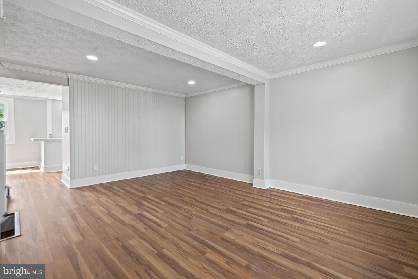8336 CLAREMONT WOODS DR, ALEXANDRIA, Virginia 22309, 4 Bedrooms Bedrooms, ,2 BathroomsBathrooms,Residential,For sale,8336 CLAREMONT WOODS DR,VAFX2260618 MLS # VAFX2260618