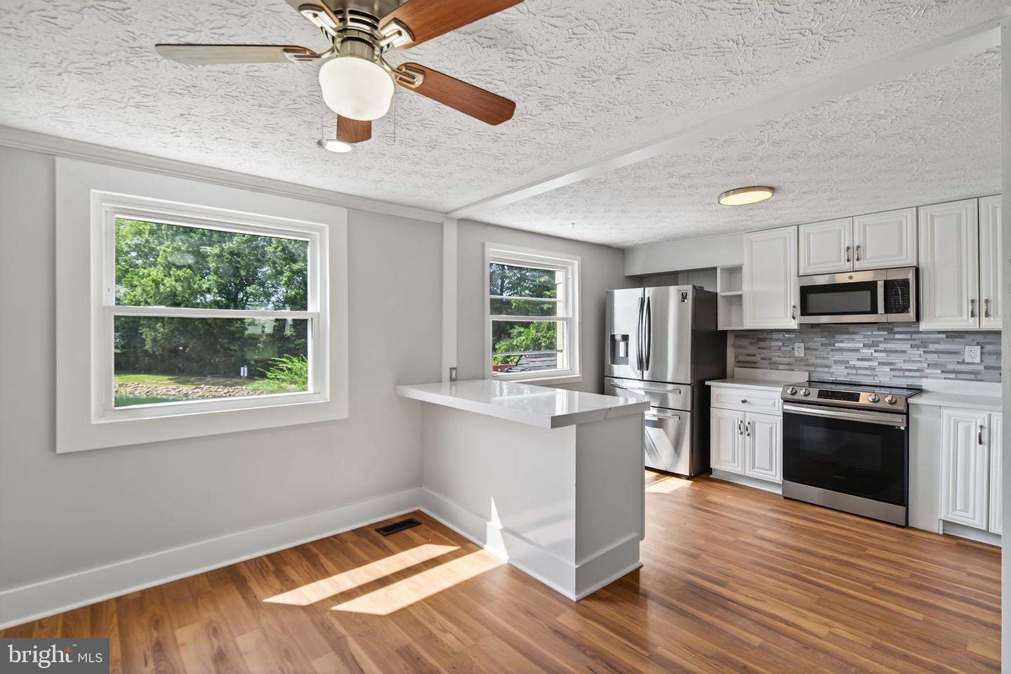 8336 CLAREMONT WOODS DR, ALEXANDRIA, Virginia 22309, 4 Bedrooms Bedrooms, ,2 BathroomsBathrooms,Residential,For sale,8336 CLAREMONT WOODS DR,VAFX2260618 MLS # VAFX2260618
