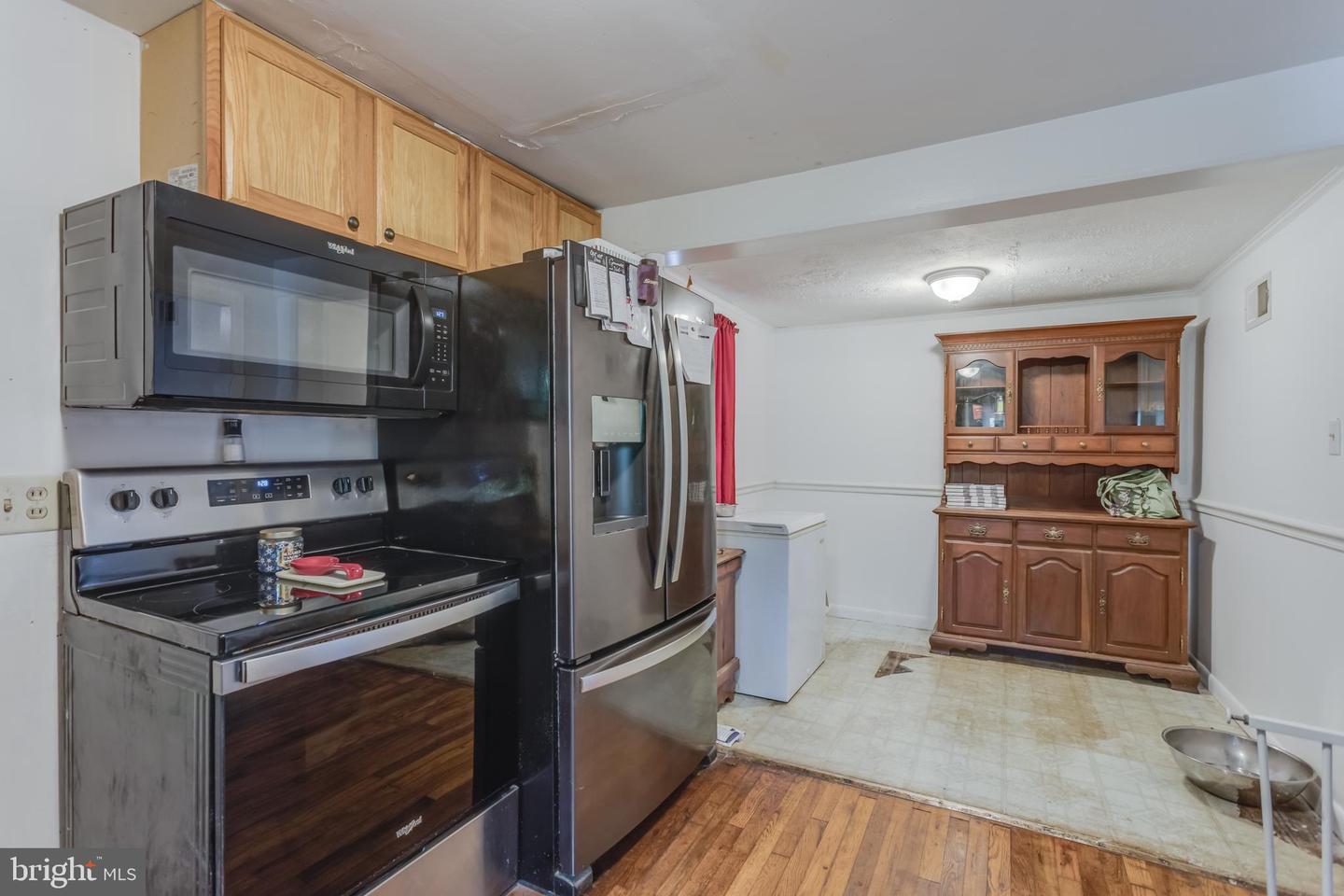 131 S MASSANUTTEN ST, STRASBURG, Virginia 22657, 3 Bedrooms Bedrooms, ,2 BathroomsBathrooms,Residential,For sale,131 S MASSANUTTEN ST,VASH2012210 MLS # VASH2012210