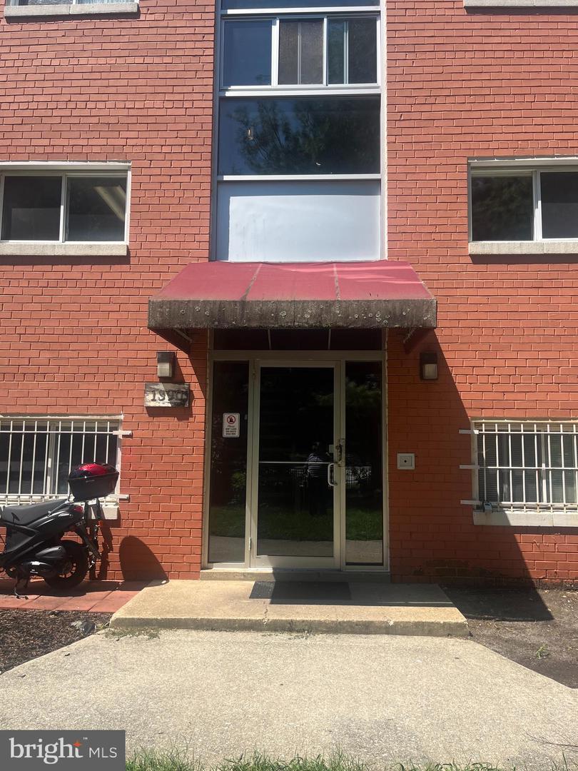1390 BRYANT ST NE #201, WASHINGTON, District Of Columbia 20018, 1 Bedroom Bedrooms, ,1 BathroomBathrooms,Residential,For sale,1390 BRYANT ST NE #201,DCDC2214850 MLS # DCDC2214850