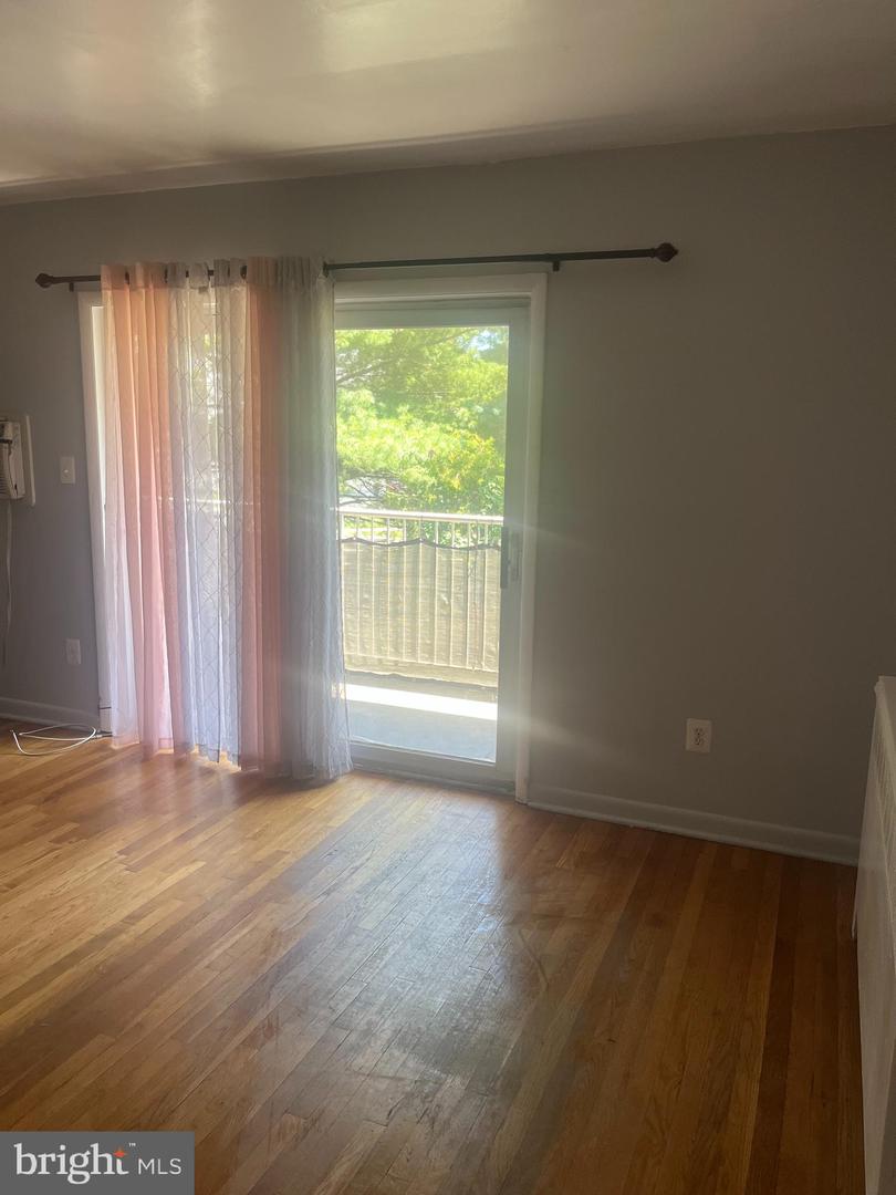 1390 BRYANT ST NE #201, WASHINGTON, District Of Columbia 20018, 1 Bedroom Bedrooms, ,1 BathroomBathrooms,Residential,For sale,1390 BRYANT ST NE #201,DCDC2214850 MLS # DCDC2214850