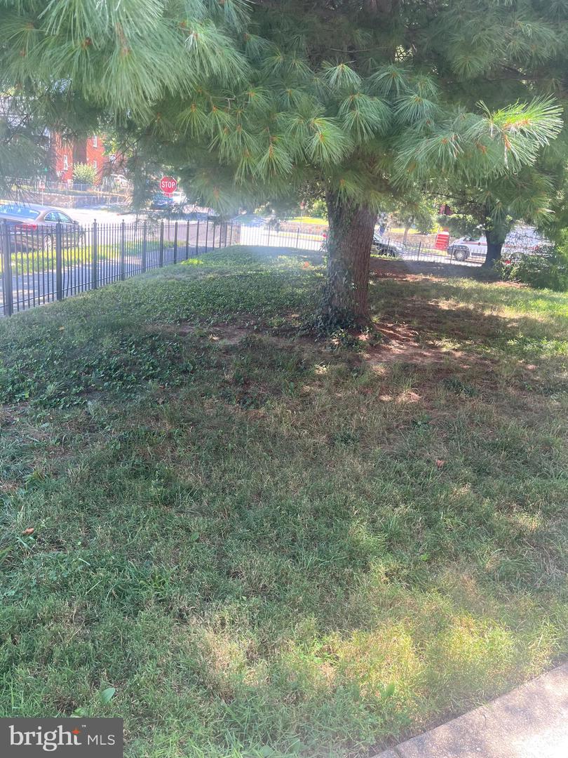 1390 BRYANT ST NE #201, WASHINGTON, District Of Columbia 20018, 1 Bedroom Bedrooms, ,1 BathroomBathrooms,Residential,For sale,1390 BRYANT ST NE #201,DCDC2214850 MLS # DCDC2214850