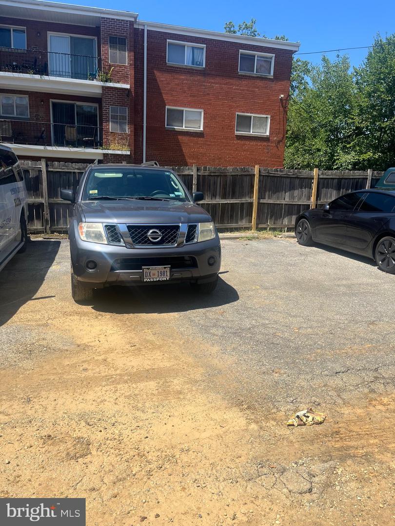1390 BRYANT ST NE #201, WASHINGTON, District Of Columbia 20018, 1 Bedroom Bedrooms, ,1 BathroomBathrooms,Residential,For sale,1390 BRYANT ST NE #201,DCDC2214850 MLS # DCDC2214850