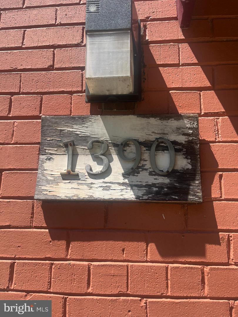 1390 BRYANT ST NE #201, WASHINGTON, District Of Columbia 20018, 1 Bedroom Bedrooms, ,1 BathroomBathrooms,Residential,For sale,1390 BRYANT ST NE #201,DCDC2214850 MLS # DCDC2214850