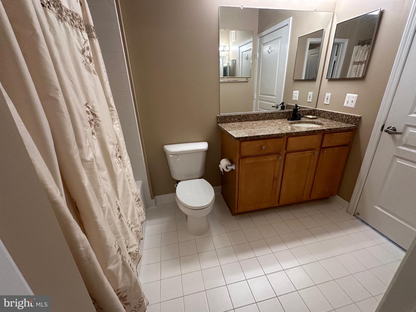 12000 MARKET ST #311, RESTON, Virginia 20190, 1 Bedroom Bedrooms, ,1 BathroomBathrooms,Residential,For sale,12000 MARKET ST #311,VAFX2260786 MLS # VAFX2260786