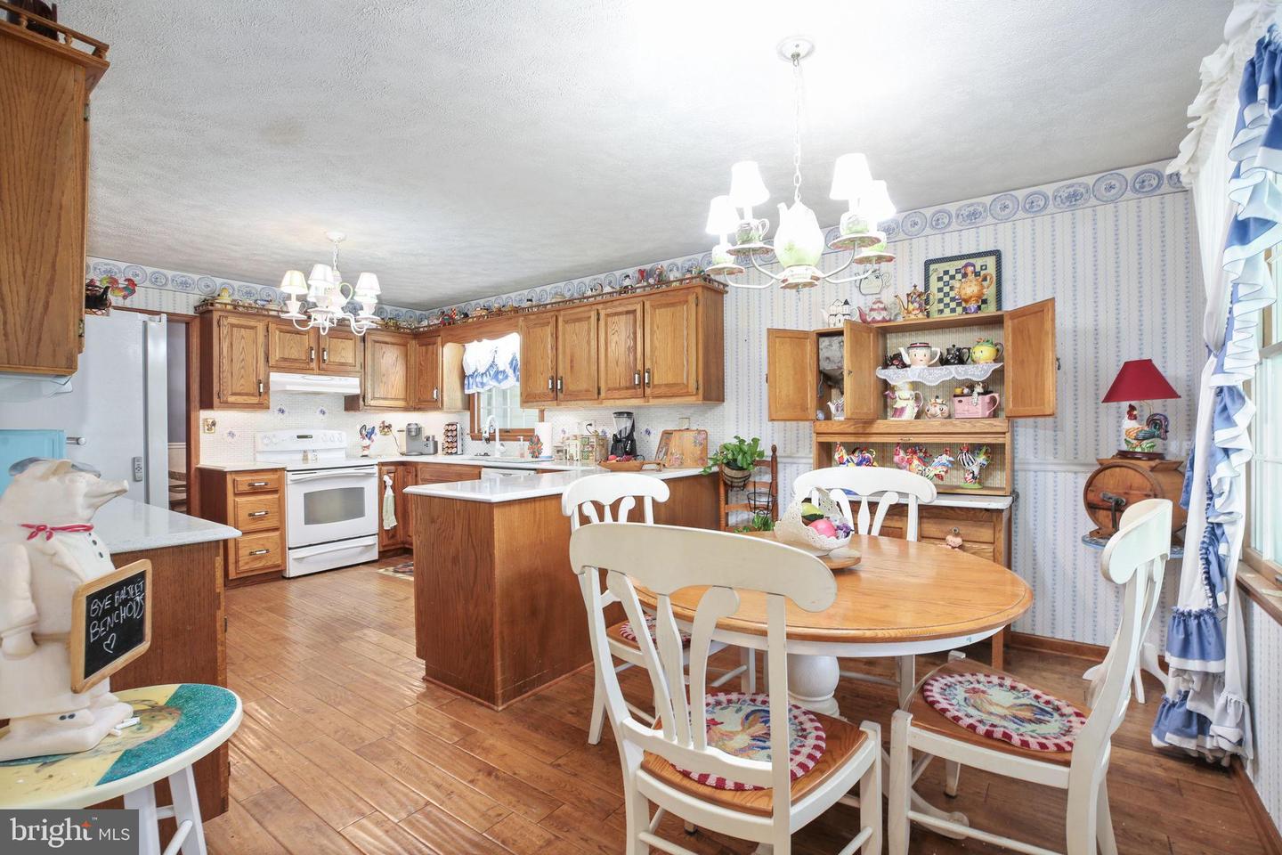 14111 US FORD RD, FREDERICKSBURG, Virginia 22407, 3 Bedrooms Bedrooms, 12 Rooms Rooms,2 BathroomsBathrooms,Residential,For sale,14111 US FORD RD,VASP2035426 MLS # VASP2035426