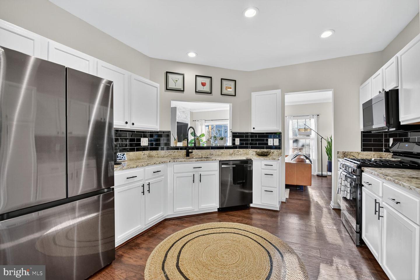 521 LILAC TER NE, LEESBURG, Virginia 20176, 3 Bedrooms Bedrooms, ,3 BathroomsBathrooms,Residential,For sale,521 LILAC TER NE,VALO2104428 MLS # VALO2104428
