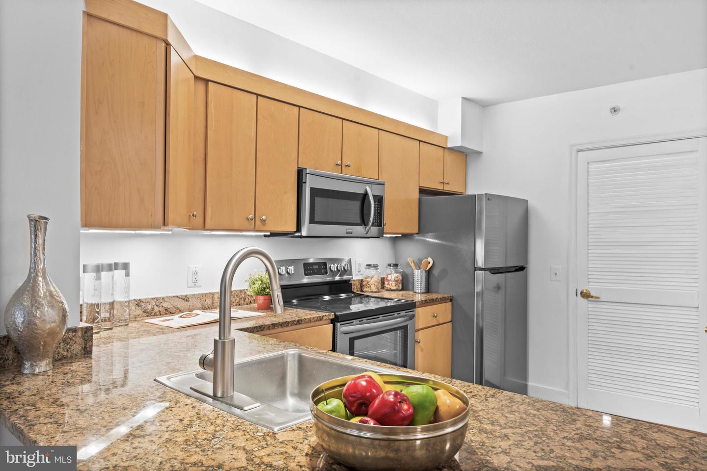 616 E ST NW #609, WASHINGTON, District Of Columbia 20004, 1 Bedroom Bedrooms, ,1 BathroomBathrooms,Residential,For sale,616 E ST NW #609,DCDC2214878 MLS # DCDC2214878
