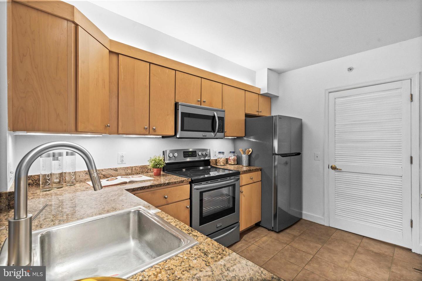 616 E ST NW #609, WASHINGTON, District Of Columbia 20004, 1 Bedroom Bedrooms, ,1 BathroomBathrooms,Residential,For sale,616 E ST NW #609,DCDC2214878 MLS # DCDC2214878