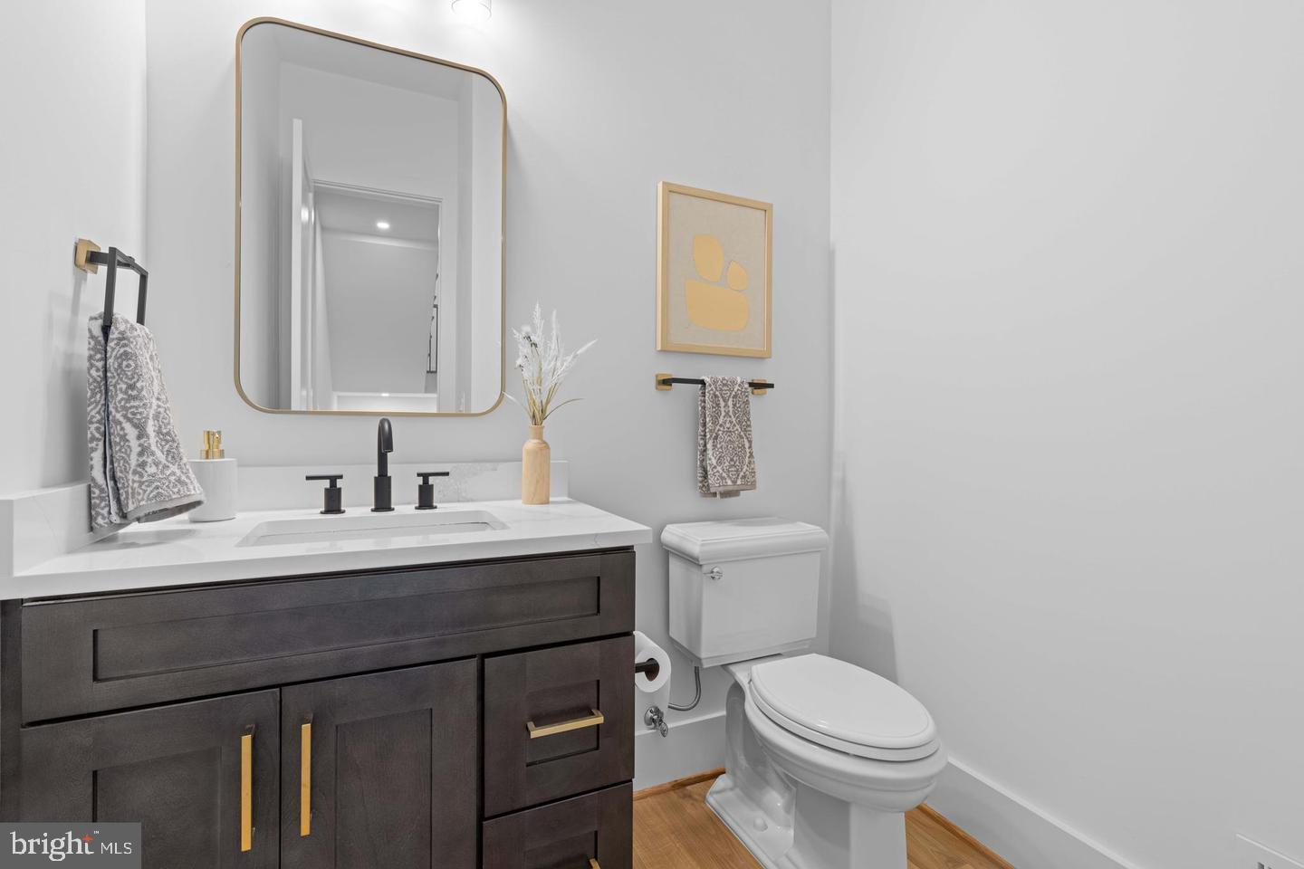 3418 ARNOLD LN, FALLS CHURCH, Virginia 22042, 6 Bedrooms Bedrooms, ,6 BathroomsBathrooms,Residential,For sale,3418 ARNOLD LN,VAFX2234026 MLS # VAFX2234026