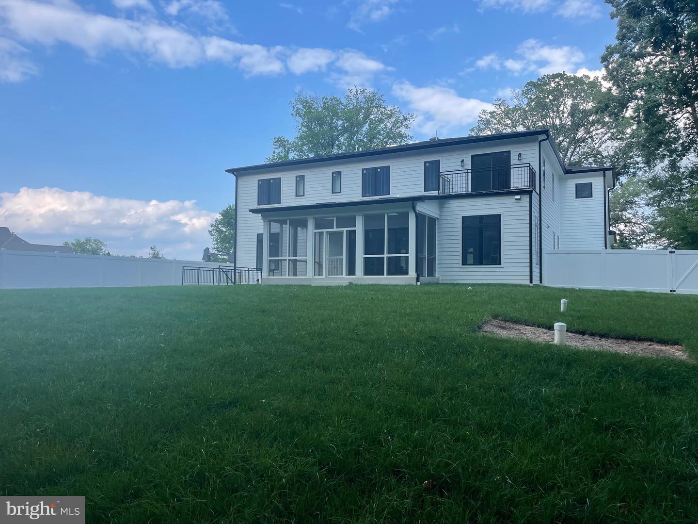 3418 ARNOLD LN, FALLS CHURCH, Virginia 22042, 6 Bedrooms Bedrooms, ,6 BathroomsBathrooms,Residential,For sale,3418 ARNOLD LN,VAFX2234026 MLS # VAFX2234026