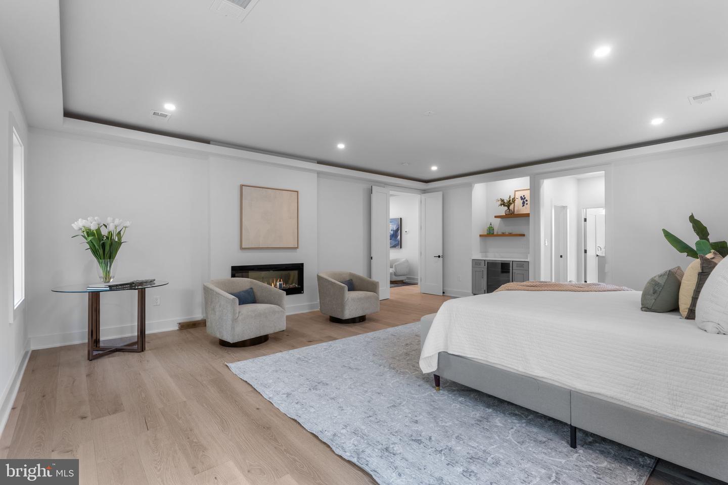 3418 ARNOLD LN, FALLS CHURCH, Virginia 22042, 6 Bedrooms Bedrooms, ,6 BathroomsBathrooms,Residential,For sale,3418 ARNOLD LN,VAFX2234026 MLS # VAFX2234026