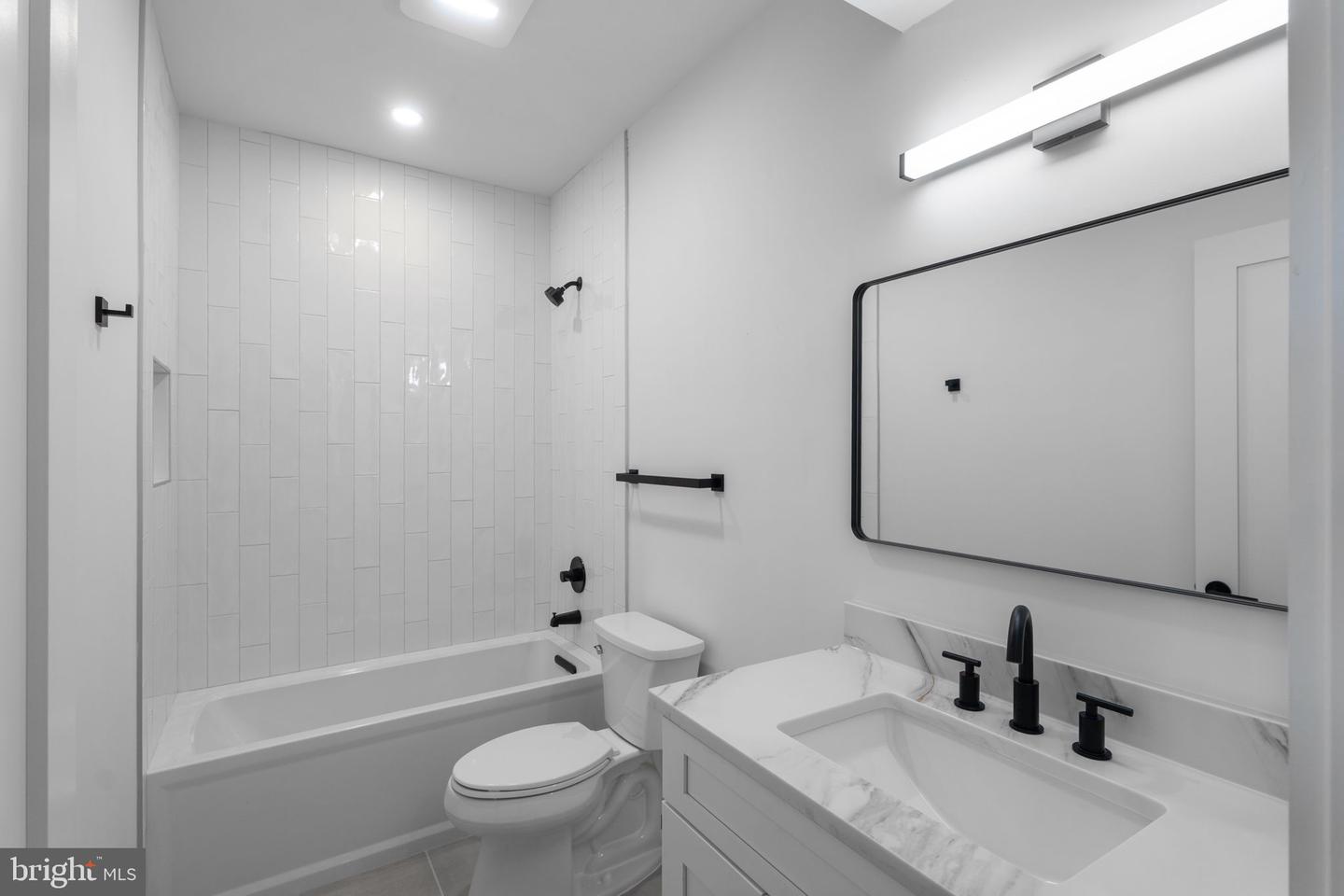 3418 ARNOLD LN, FALLS CHURCH, Virginia 22042, 6 Bedrooms Bedrooms, ,6 BathroomsBathrooms,Residential,For sale,3418 ARNOLD LN,VAFX2234026 MLS # VAFX2234026