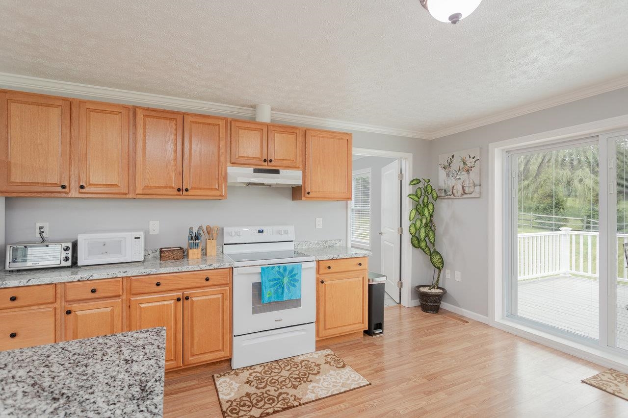 3232 WINDY HEIGHTS LN, ROCKINGHAM, Virginia 22802, 7 Bedrooms Bedrooms, ,6 BathroomsBathrooms,Residential,3232 WINDY HEIGHTS LN,667752 MLS # 667752