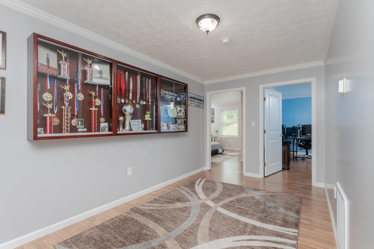 3232 WINDY HEIGHTS LN, ROCKINGHAM, Virginia 22802, 7 Bedrooms Bedrooms, ,6 BathroomsBathrooms,Residential,3232 WINDY HEIGHTS LN,667752 MLS # 667752