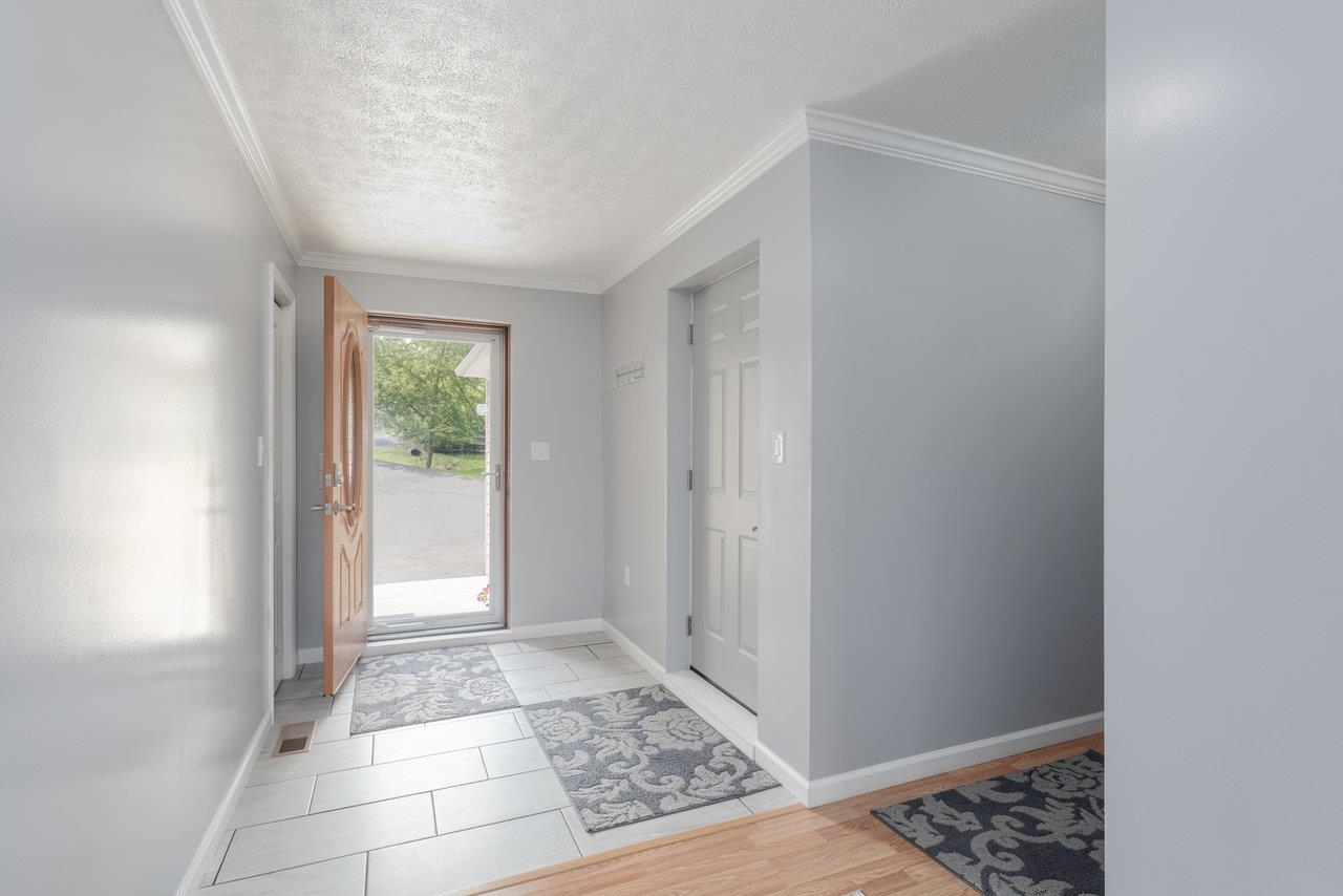 3232 WINDY HEIGHTS LN, ROCKINGHAM, Virginia 22802, 7 Bedrooms Bedrooms, ,6 BathroomsBathrooms,Residential,3232 WINDY HEIGHTS LN,667752 MLS # 667752