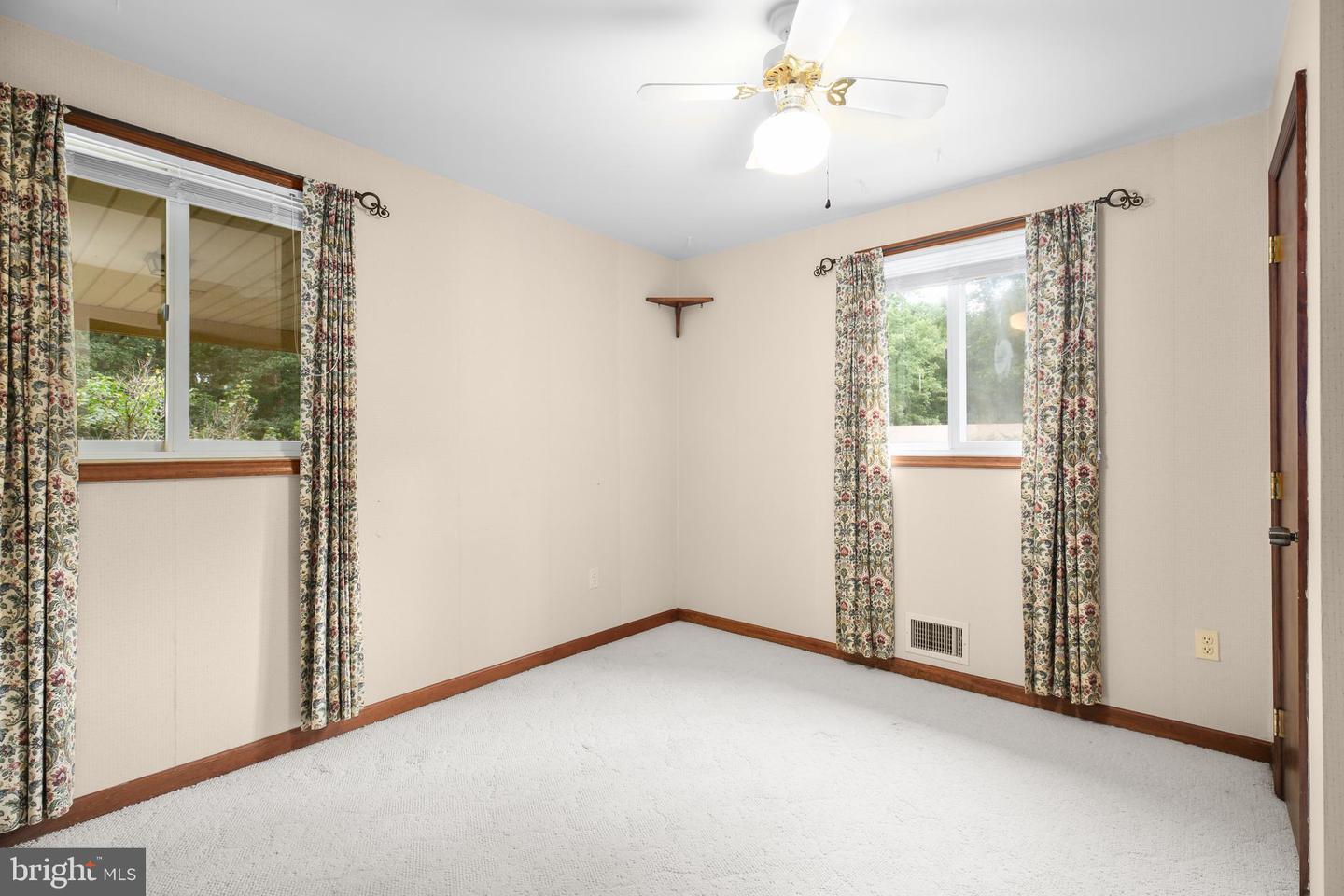 212 LANDO DR, SPOTSYLVANIA, Virginia 22551, 4 Bedrooms Bedrooms, ,2 BathroomsBathrooms,Residential,For sale,212 LANDO DR,VASP2034406 MLS # VASP2034406