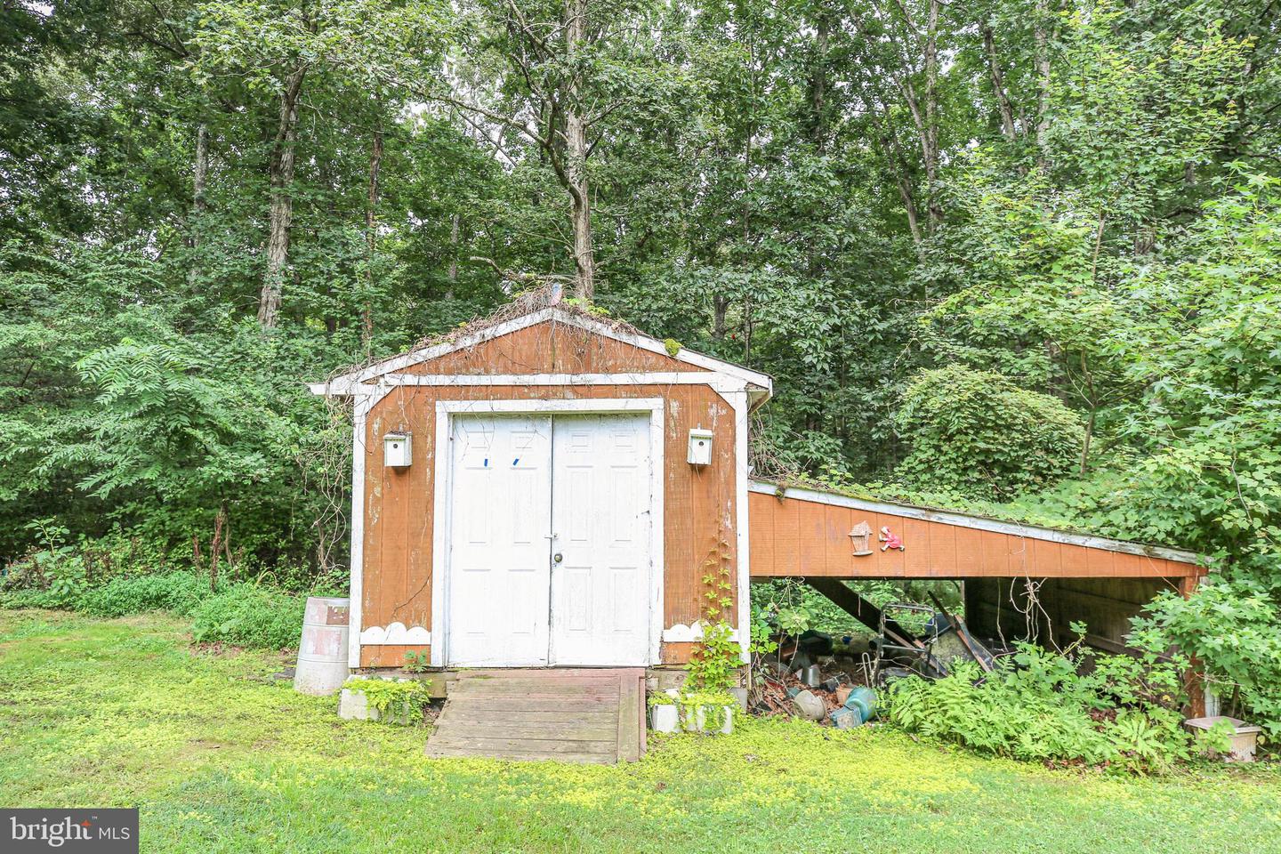 212 LANDO DR, SPOTSYLVANIA, Virginia 22551, 4 Bedrooms Bedrooms, ,2 BathroomsBathrooms,Residential,For sale,212 LANDO DR,VASP2034406 MLS # VASP2034406