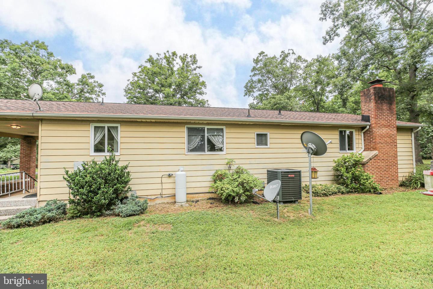 212 LANDO DR, SPOTSYLVANIA, Virginia 22551, 4 Bedrooms Bedrooms, ,2 BathroomsBathrooms,Residential,For sale,212 LANDO DR,VASP2034406 MLS # VASP2034406