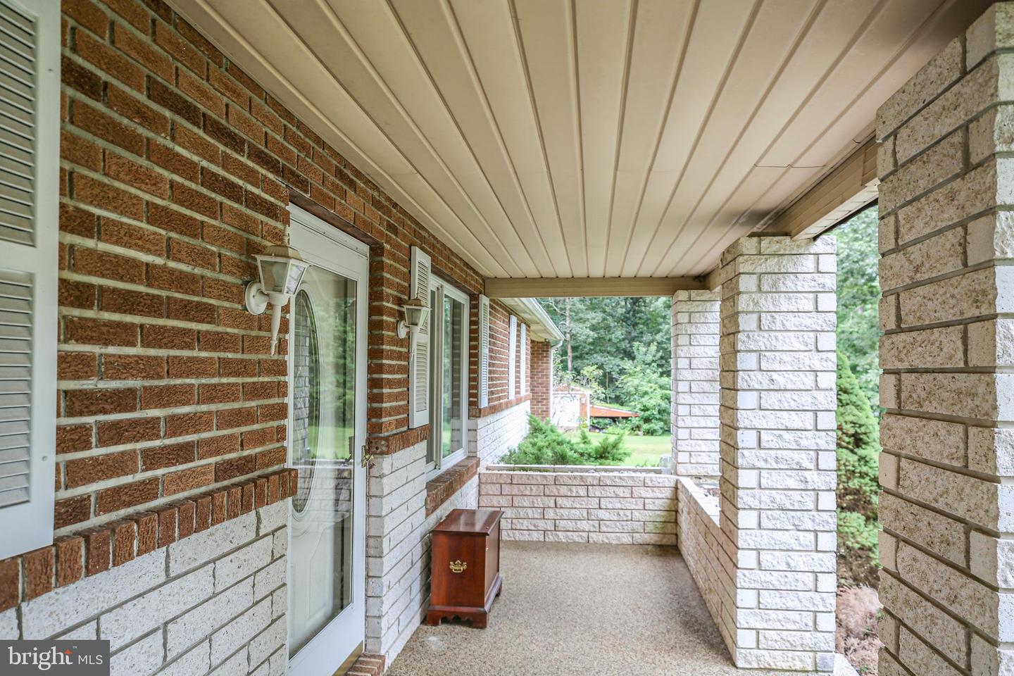212 LANDO DR, SPOTSYLVANIA, Virginia 22551, 4 Bedrooms Bedrooms, ,2 BathroomsBathrooms,Residential,For sale,212 LANDO DR,VASP2034406 MLS # VASP2034406