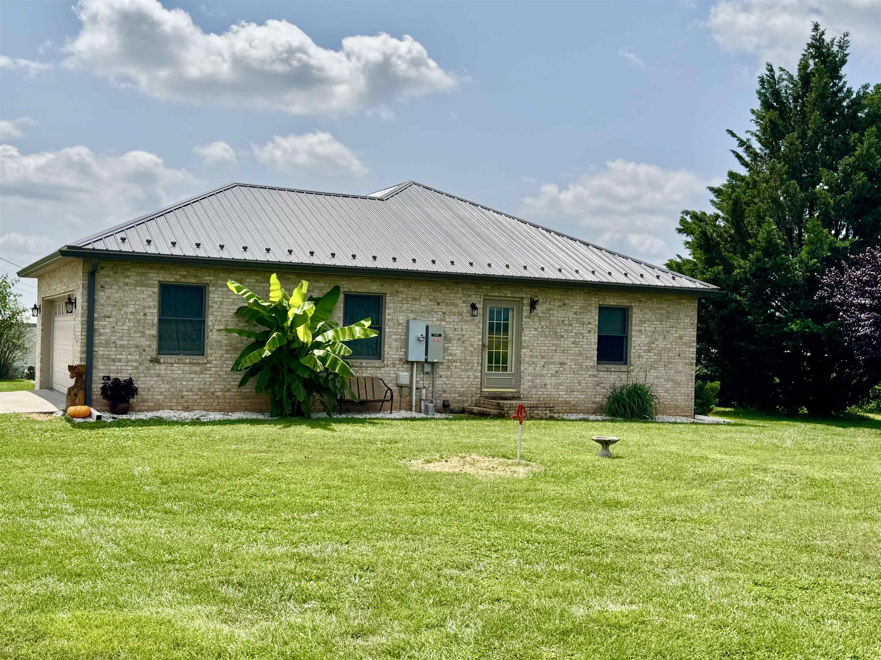 3018 HONEY RUN RD, DAYTON, Virginia 22821, 4 Bedrooms Bedrooms, ,2 BathroomsBathrooms,Residential,3018 HONEY RUN RD,667757 MLS # 667757