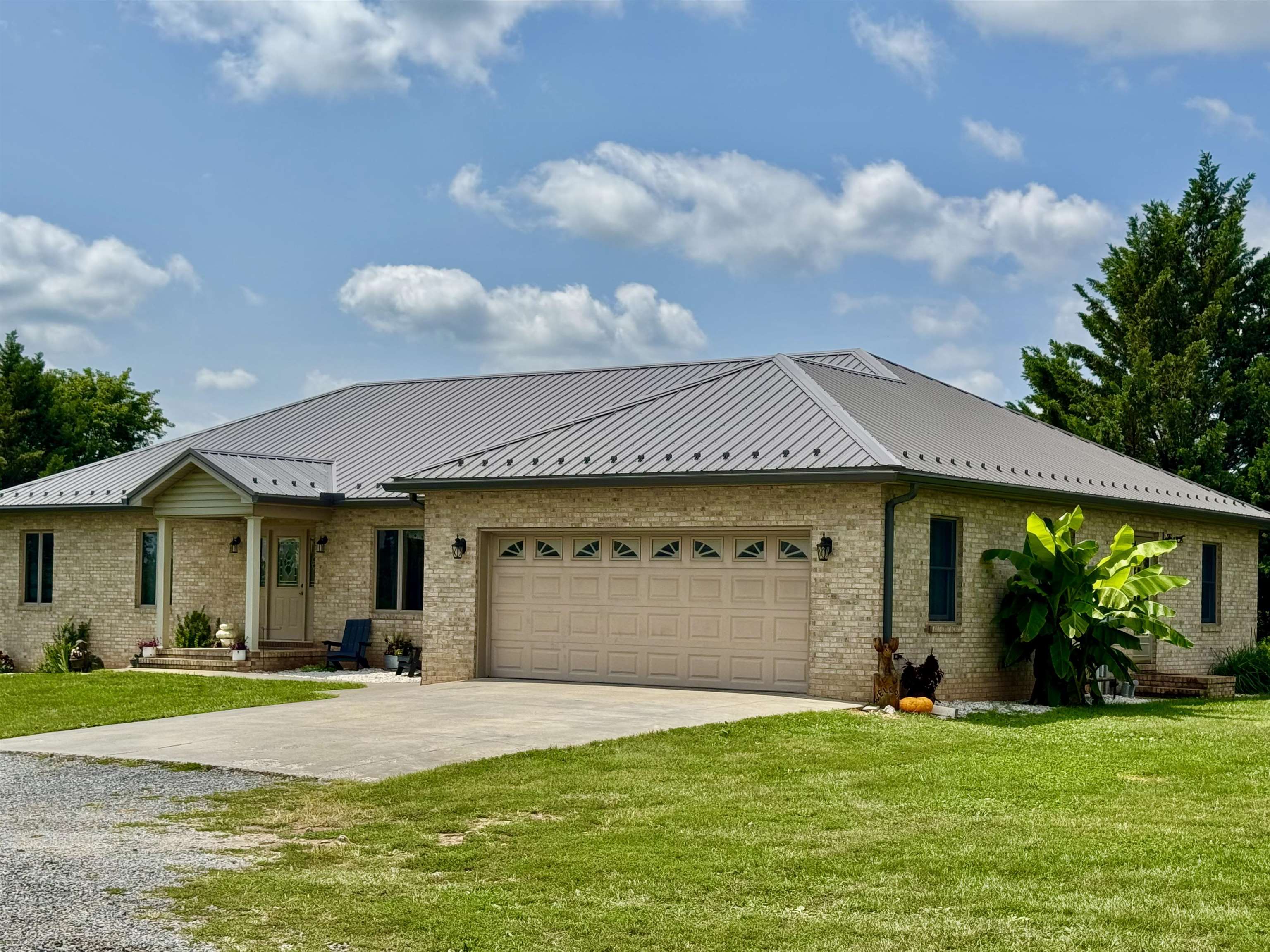 3018 HONEY RUN RD, DAYTON, Virginia 22821, 4 Bedrooms Bedrooms, ,2 BathroomsBathrooms,Residential,3018 HONEY RUN RD,667757 MLS # 667757
