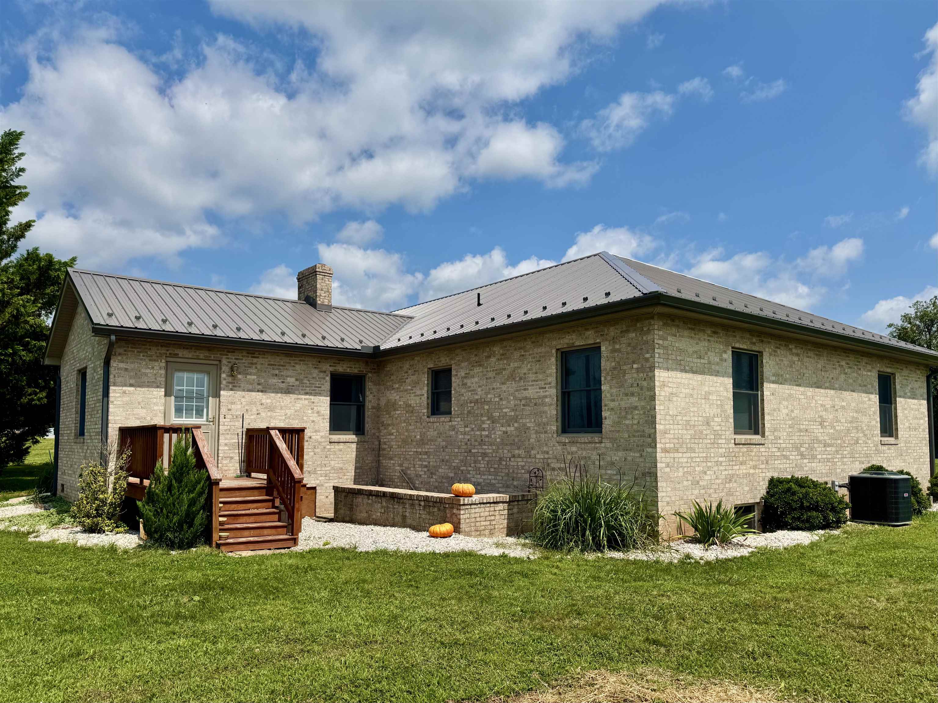 3018 HONEY RUN RD, DAYTON, Virginia 22821, 4 Bedrooms Bedrooms, ,2 BathroomsBathrooms,Residential,3018 HONEY RUN RD,667757 MLS # 667757