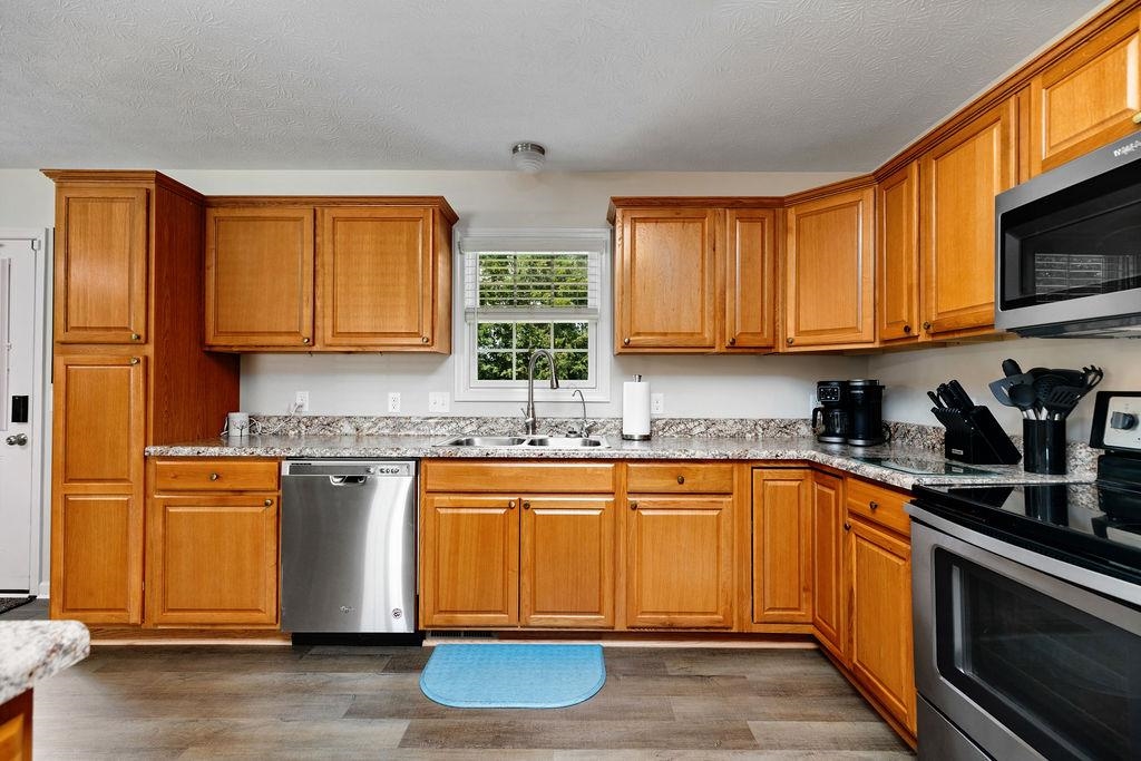 321 TANAGER LN, ELKTON, Virginia 22827, 3 Bedrooms Bedrooms, ,2 BathroomsBathrooms,Residential,321 TANAGER LN,667759 MLS # 667759