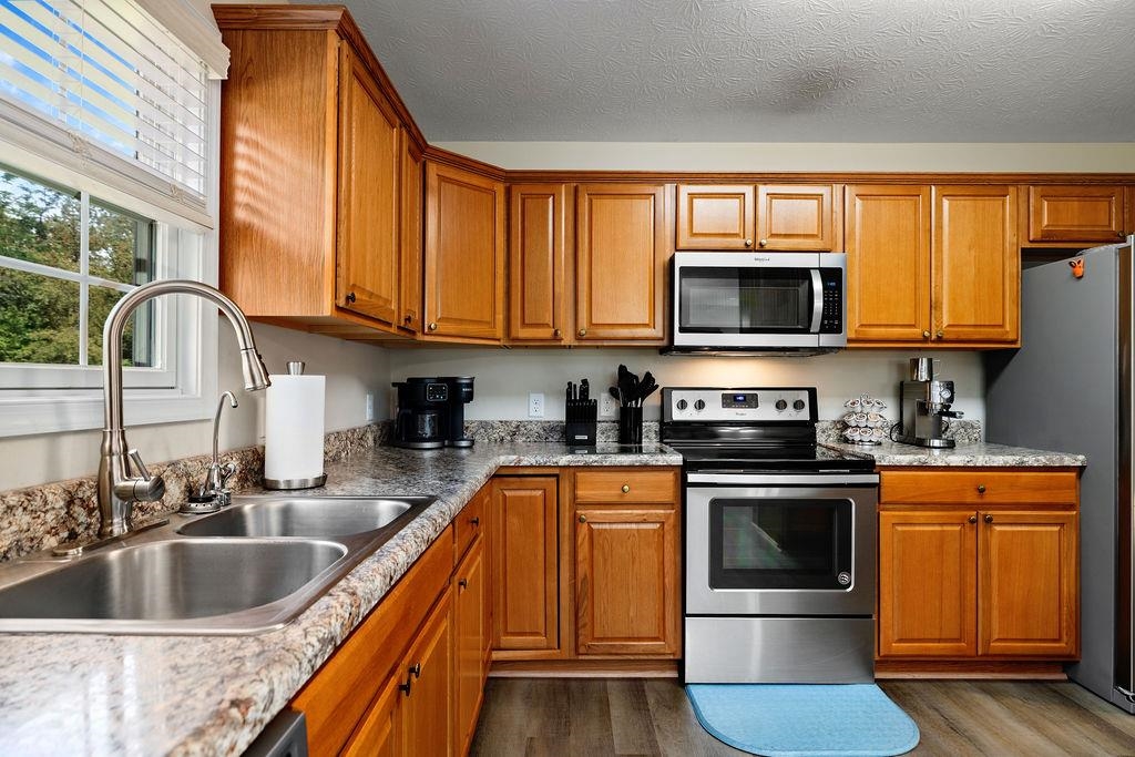 321 TANAGER LN, ELKTON, Virginia 22827, 3 Bedrooms Bedrooms, ,2 BathroomsBathrooms,Residential,321 TANAGER LN,667759 MLS # 667759