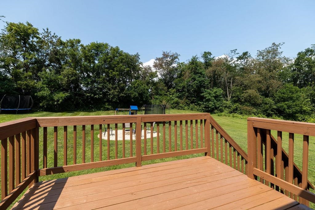 321 TANAGER LN, ELKTON, Virginia 22827, 3 Bedrooms Bedrooms, ,2 BathroomsBathrooms,Residential,321 TANAGER LN,667759 MLS # 667759