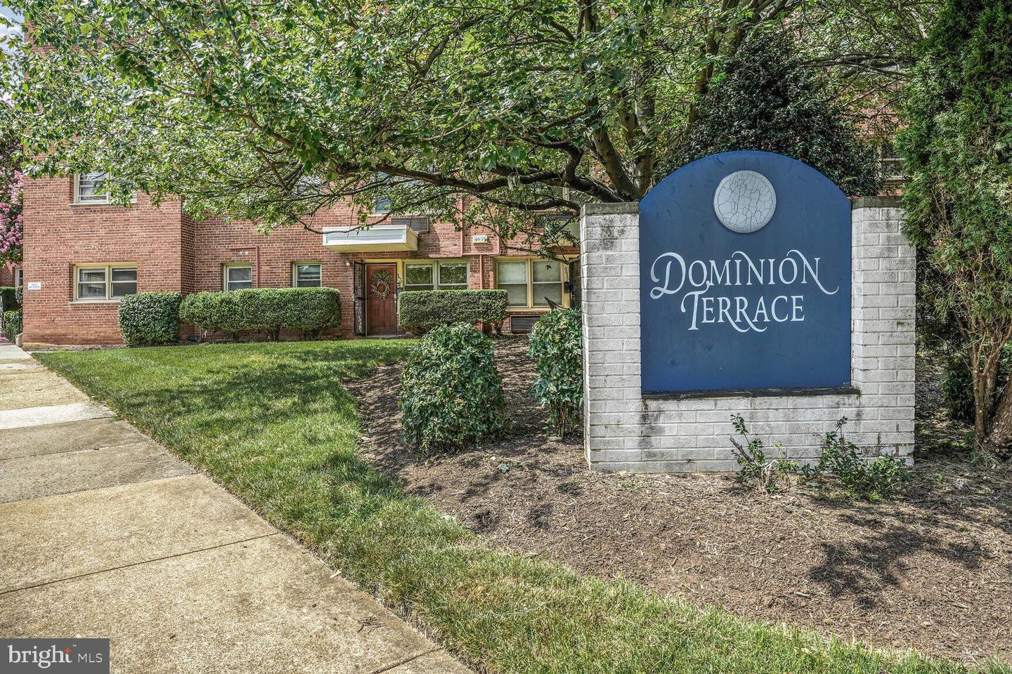 4637 20TH RD N, ARLINGTON, Virginia 22207, 2 Bedrooms Bedrooms, ,1 BathroomBathrooms,Residential,For sale,4637 20TH RD N,VAAR2060936 MLS # VAAR2060936