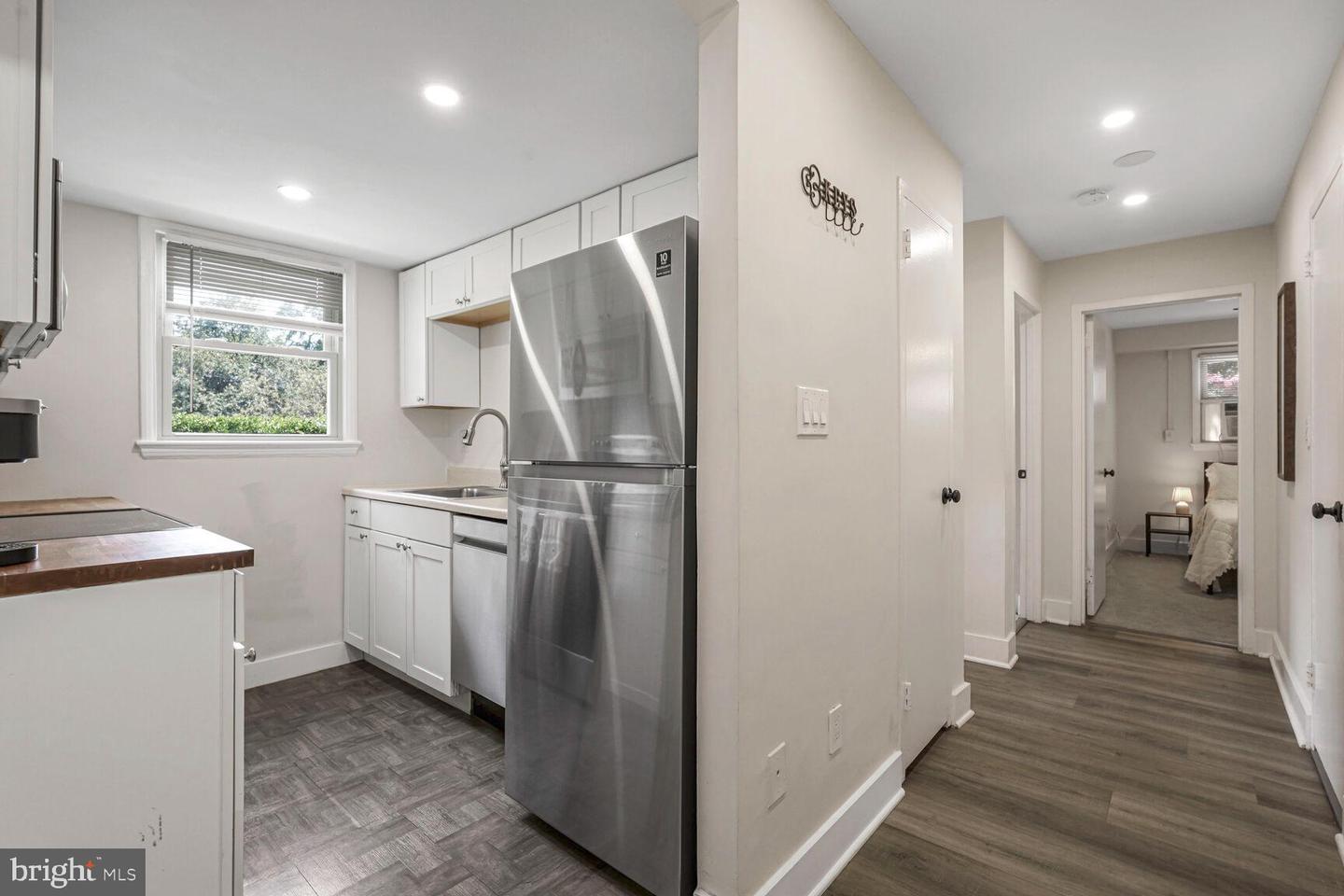 4637 20TH RD N, ARLINGTON, Virginia 22207, 2 Bedrooms Bedrooms, ,1 BathroomBathrooms,Residential,For sale,4637 20TH RD N,VAAR2060936 MLS # VAAR2060936