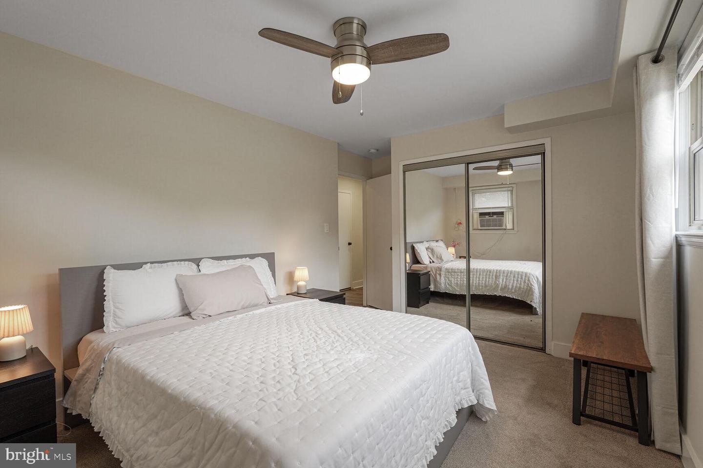 4637 20TH RD N, ARLINGTON, Virginia 22207, 2 Bedrooms Bedrooms, ,1 BathroomBathrooms,Residential,For sale,4637 20TH RD N,VAAR2060936 MLS # VAAR2060936