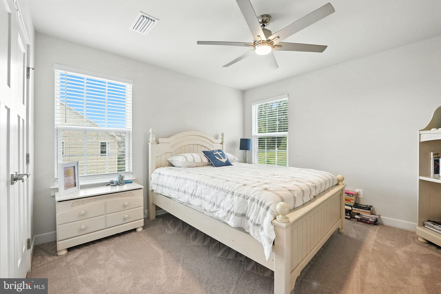 6589 BOB WHITE DRIVE, WARRENTON, Virginia 20187, 4 Bedrooms Bedrooms, ,4 BathroomsBathrooms,Residential,For sale,6589 BOB WHITE DRIVE,VAFQ2017682 MLS # VAFQ2017682
