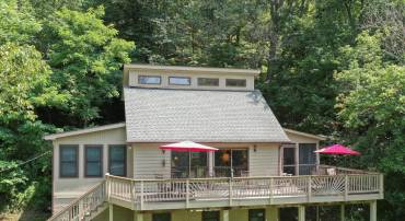 902 MISTY MEADOW LN, BENTONVILLE, Virginia 22610, 3 Bedrooms Bedrooms, ,1 BathroomBathrooms,Residential,For sale,902 MISTY MEADOW LN,VAWR2011900 MLS # VAWR2011900