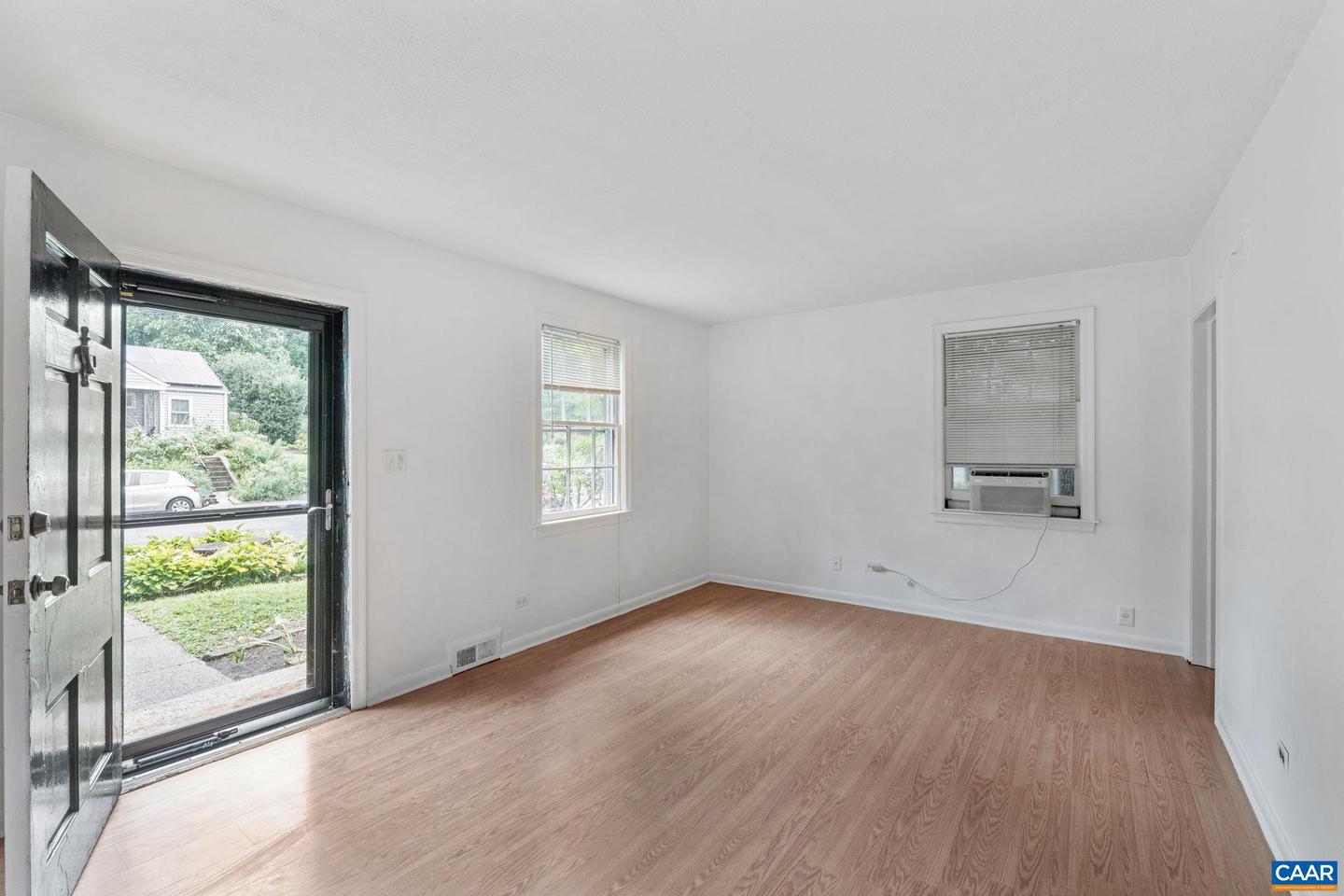 1620 MASON LN, CHARLOTTESVILLE, Virginia 22903, 3 Bedrooms Bedrooms, ,1 BathroomBathrooms,Residential,For sale,1620 MASON LN,667625 MLS # 667625